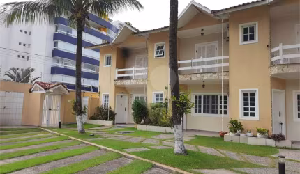 Condomínio com 3 quartos à venda em Maitinga - SP