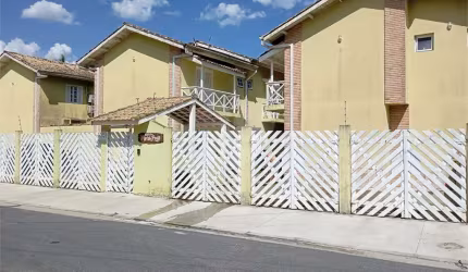 Condomínio com 2 quartos à venda em Rio Da Praia - SP