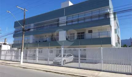 Apartamento com 2 quartos à venda ou para locação em Centro - SP