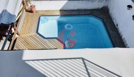 Sobrado para venda com 03 quartos e 04 vagas de garagem - 223m² no Jardim Esplanada