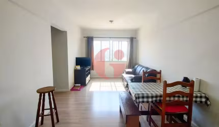 Apartamento de 63 m² com 2 dormitórios e 1 vaga de garagem no Jardim Maringá!