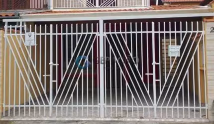 Sobrado para venda de 03 Dorm. e 01 Suíte - 98m² no Bosque dos Eucaliptos
