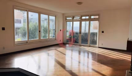 Casa térrea para venda com 04 quartos e 03 vagas de garagem - 310m² no bairro Bosque Imperial