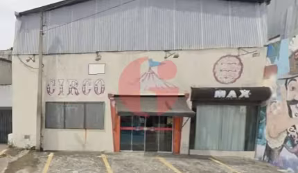Galpão comercial para venda de 215m² no Jardim Satélite