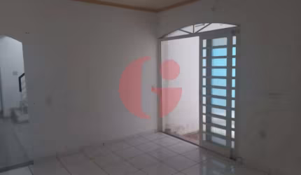 Sobrado com 03 pavimentos, 02 quartos e 01 suíte - 284m² em Caçapava.