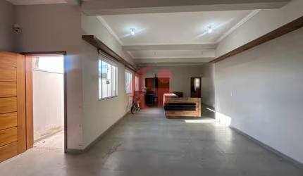Sobrado para venda com 02 quartos e 02 vagas de garagem - 170m² no bairro Jardim Santa Júlia
