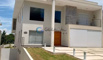 Casa/sobrado para venda e locação com 4 quartos e 7 vagas de garagem com 900m² - Urbanova