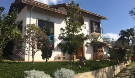 Casa com 366,00m² em terreno de 1.511,00m²  - Recanto Santa Bárbara