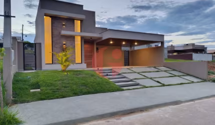 Casa Condomínio em Caçapava