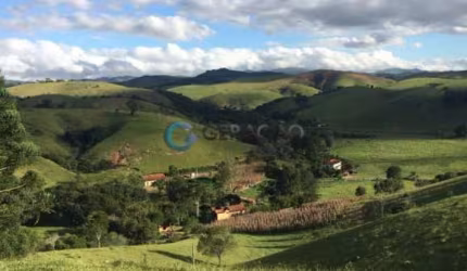 LINDO SITIO PARA VENDA COM 4,8 ALQUEIRES EM CUNHA SP