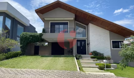 Casa/sobrado em condomínio para venda com 5 suítes e 3 vagas de garagem com 580m² - Urbanova