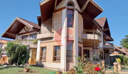 Casa em condomínio fechado para venda e com edícula - 03 dorms | 433m² no Jardim Esplanada