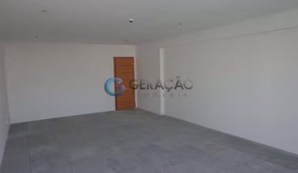 Sala comercial em condomínio para venda com 51,88m² no bairro Jardim São Dimas