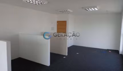Sala comercial em condomínio para venda com 52m² no bairro Jardim São Dimas