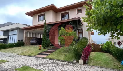 Casa/sobrado em condomínio para venda com 04 suítes - 380m² no Urbanova.