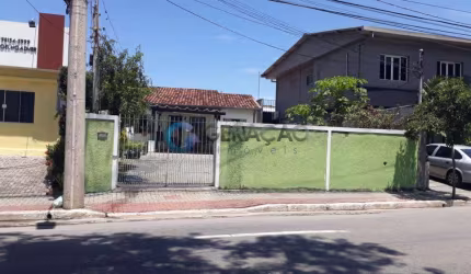 Casa Padrão em São José dos Campos