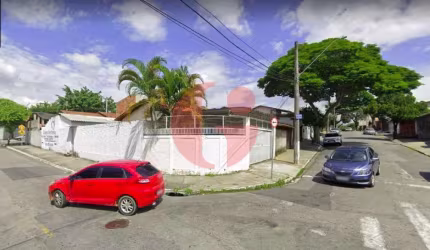 Casa com edícula para venda com 3 quartos - 200m² no Residencial Sol Nascente