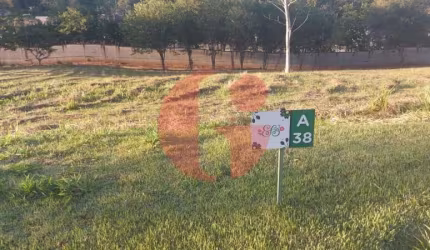 Terreno em condomínio para venda com 1000m² no Recanto Santa Bárbara em Jambeiro - SP
