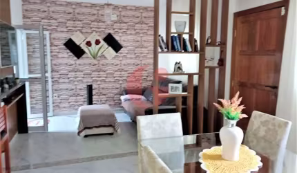 Casa para venda com 02 quartos e 02 vagas de garagem - 84m² no Residencial Santa Paula - Jacareí-SP
