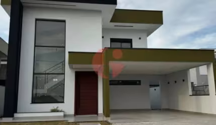 Sobrado em condomínio para venda com 04 quartos e 04 vagas de garagem - 240,93m² no Bairro da Floresta