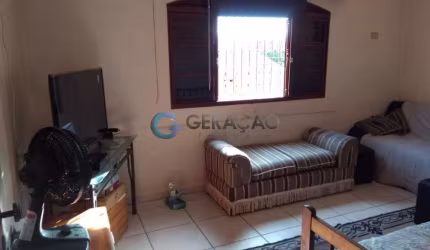Casa Padrão em São José dos Campos