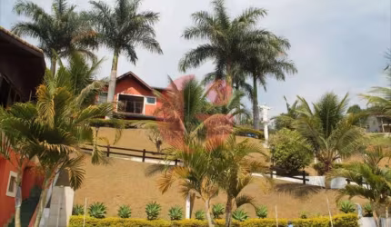 Chácara em condomínio para venda com 3 dorms e 01 suíte - 2.000m² no Freitas.