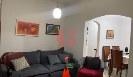 Casa para venda com 3 quartos e quintal amplo - 250m² no Residencial Tatetuba.