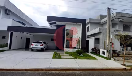 Casa em condomínio para venda com 3 quartos e 4 vagas de garagem com 160m² - Caçapava