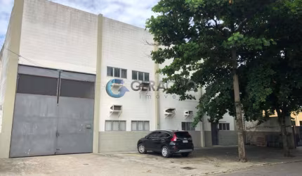 Galpão de 750,00m² no Chácaras Reunidas !