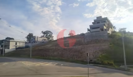 Terreno em Condomínio Fechado - 361,00m² no Putim | SJC