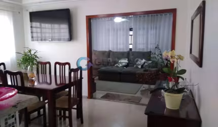Casa Padrão em Jacareí