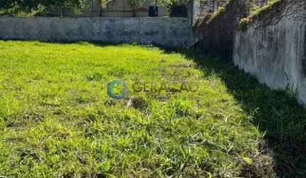 Terreno 605,00m² em condomínio fechado  - Colinas do Paratehy Norte