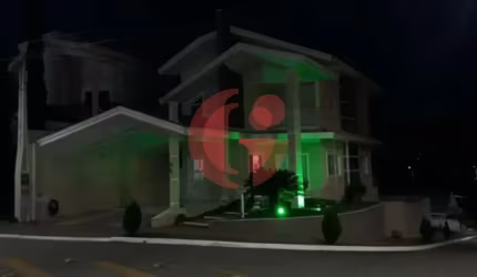 Casa/sobrado em condomínio para venda com 3 quartos e 2 vagas de garagem com 210m² - Condomínio Mantiqueira