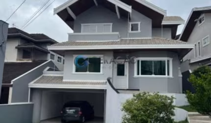 Sobrado em condomínio para venda, com 03 Dorm. e 01 suíte no Altos da Serra IV - Urbanova.