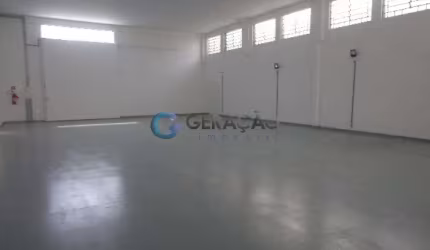Galpão comercial para locação com espaço para armazenamento - 569,54m² no bairro Vila Nair