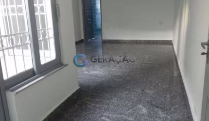 Comercial Casa em São José dos Campos