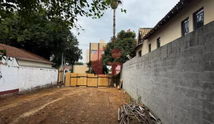 Terreno comercial para venda e locação com 300m² no bairro Jardim Maringá