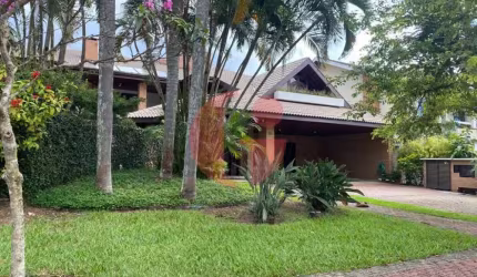 Casa para locação com 04 suítes e piscina - 600m² no Esplanada do Sol