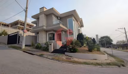Sobrado alto padrão 430m² 4 suites e 2 vagas no condomínio Jaguary!