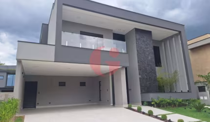 Casa/ sobrado em condomínio para venda com 4 suítes e 4 vagas de garagem com 400m² - Jardim do Golfe II