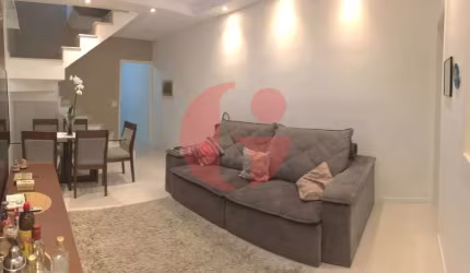 Casa em condomínio para venda com 02 suítes, sacada e garagem - 80m² no Residencial de Ville.