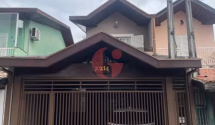 Casa para venda com 03 quartos e 02 vagas de garagem - 166m² no bairro Jardim Uirá