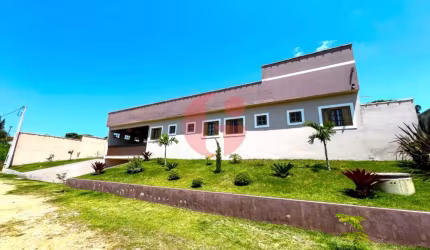 Linda casa de campo, situada em Paraibuna