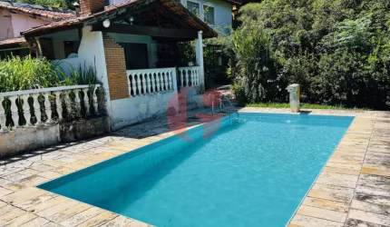 Chácara em condomínio para venda com 06 quartos e 05 vagas de garagem - 453m² em Lagoinha | Jacareí-SP