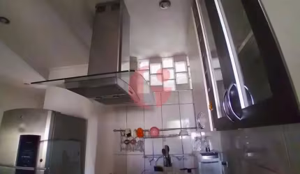 Casa térrea para venda com 3 dormitórios (1 suíte) e 2 vagas de garagem - 82m² no Eugenio de Melo | Jardim Itapoão