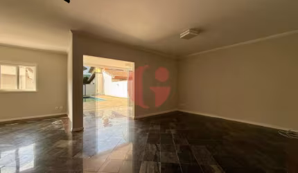 Sobrado alto padrão em condomínio para venda com 4 dormitórios e 3 vagas de garagem no bairro Conjunto Residencial Esplanada do Sol