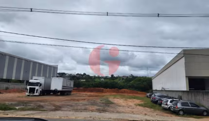 Terreno plano no Centro Empresarial Eldorado