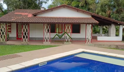 Casa à venda no bairro Jardim Martineli - Itatiaia/RJ