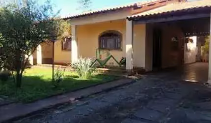 Casa ampla  03 quartos Morada da Colina-Resende RJ