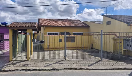Vende-se Condomínio de Casas com Renda